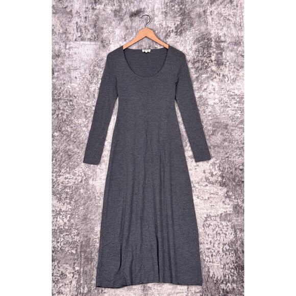 Elegant Gray Maxi Dress - Picture 1 of 8